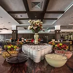 Otel Baikal 4*