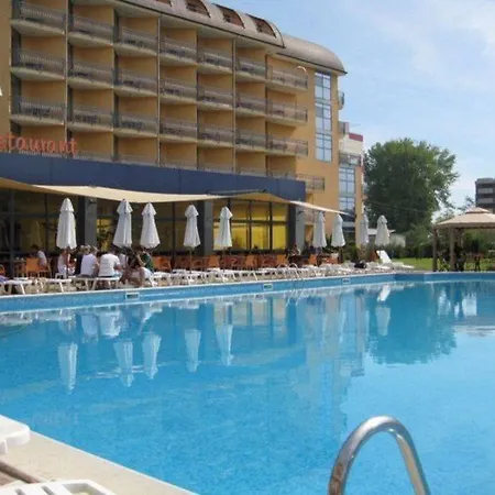 Ξενοδοχείο Baikal Σάνι Μπιτς