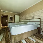 Hotel Baikal Sunny Beach