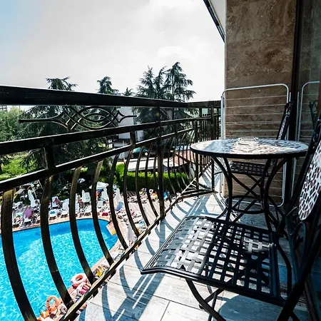 Hotel Baikal Słoneczny Brzeg
